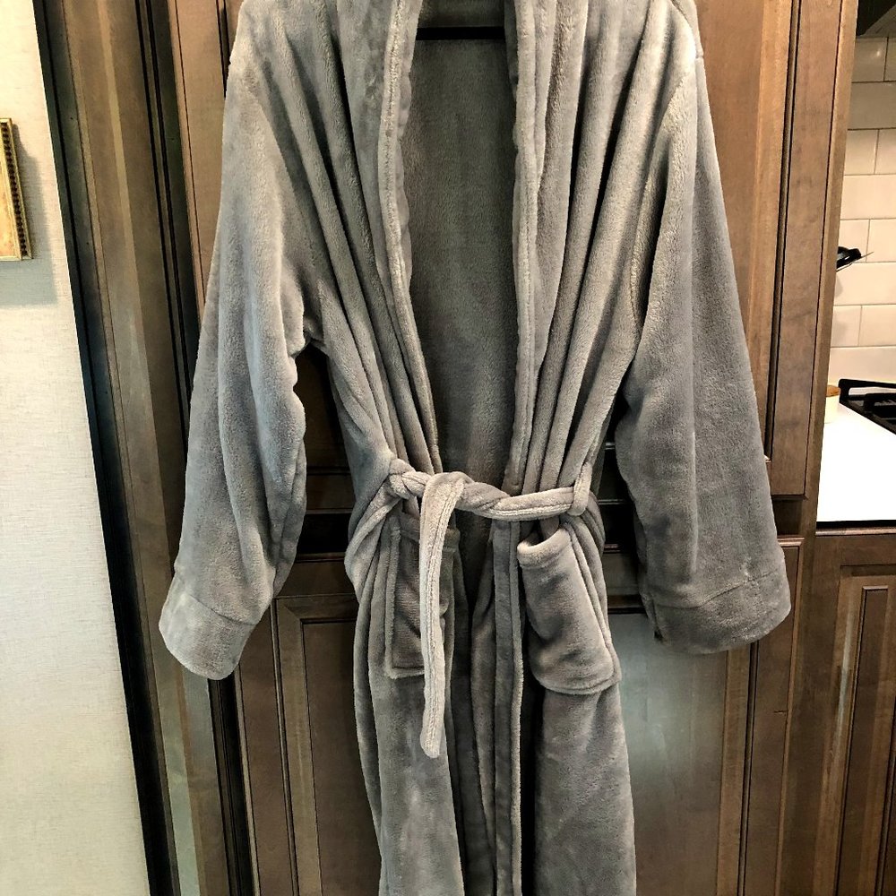 KATHERINE WILLIAMS Unisex Robe Gray - Large